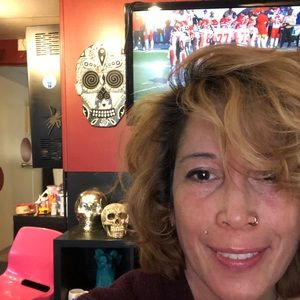 Meet your Posher, Lori